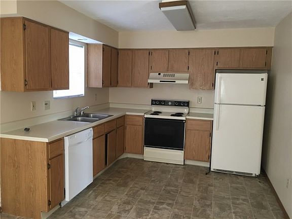 4th image of 6648 Fairway Ave