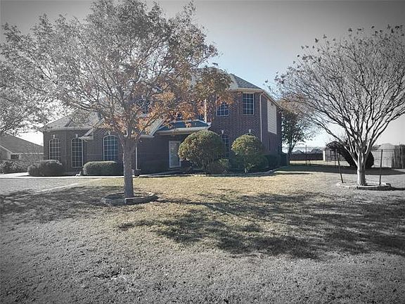 2nd image of 741 Meghann Ln