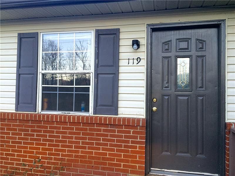 1st image of 115 Highland Dr