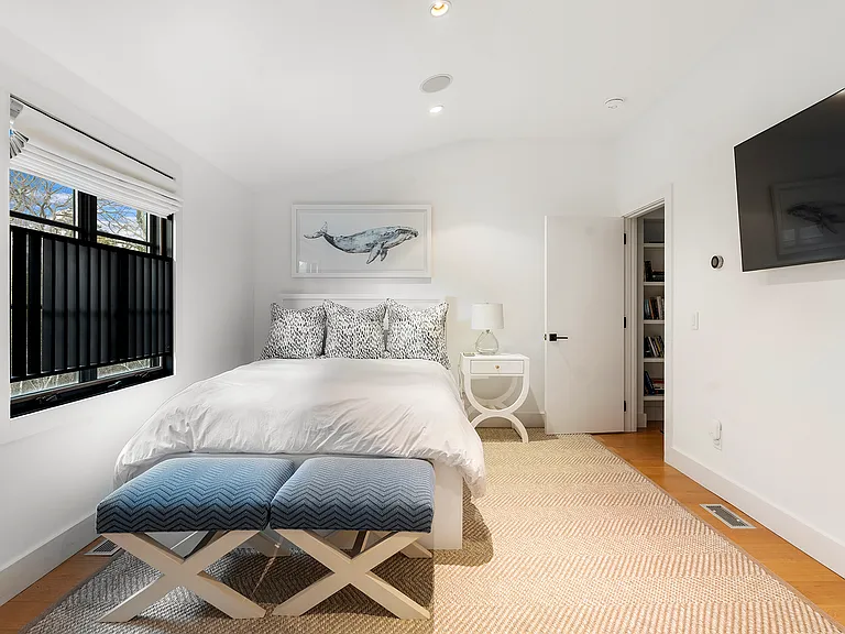 65 Mill Hill Ln — Photo 14