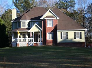 160 Red Maple Dr, Hampton, GA 30228