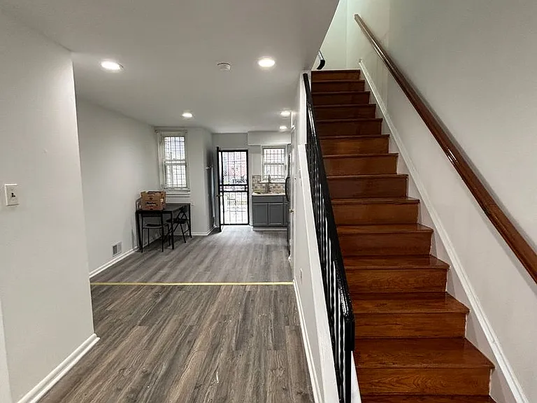 524 N Natrona St — Photo 3