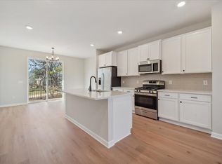 1550 Torres Ln, West Saint Paul, MN 55118