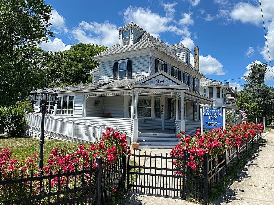 Cottage Inn