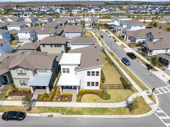 9765 Neruda St, Orlando, FL 32827