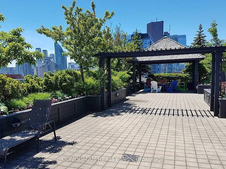323 Richmond St E #308 — Photo 17
