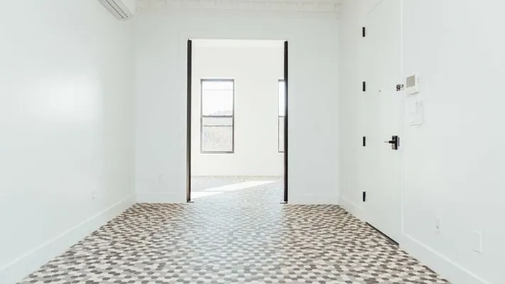 Rented by Nooklyn NYC LLC | media 78