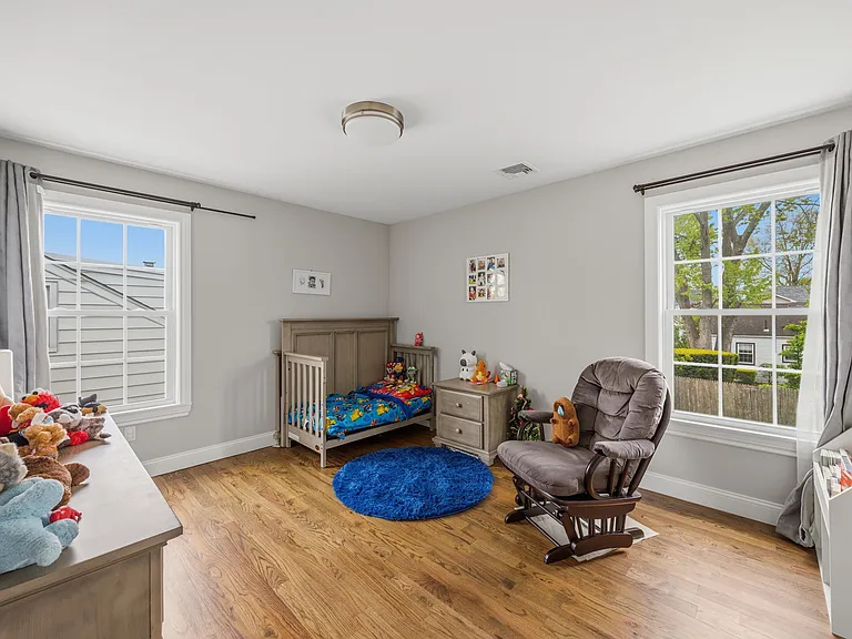 3 Sunrise St — Photo 16