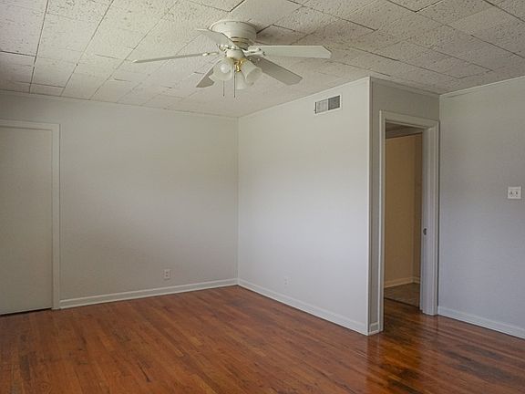 5th image of 118 Funston Pl APT 1
