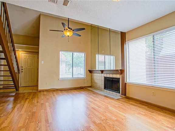 3rd image of 4242 N Capistrano Dr APT 137