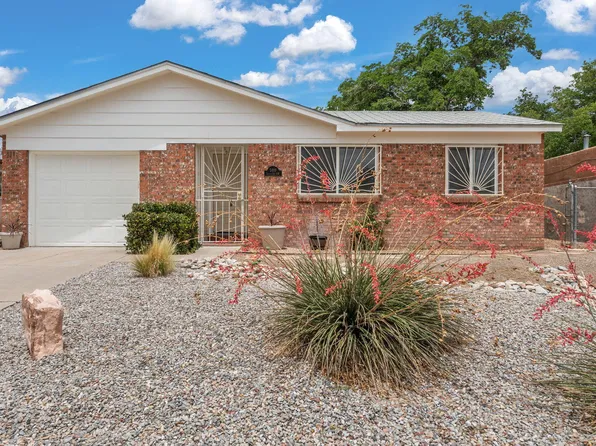5919 Lucca Ave SW, Albuquerque, NM 87121
