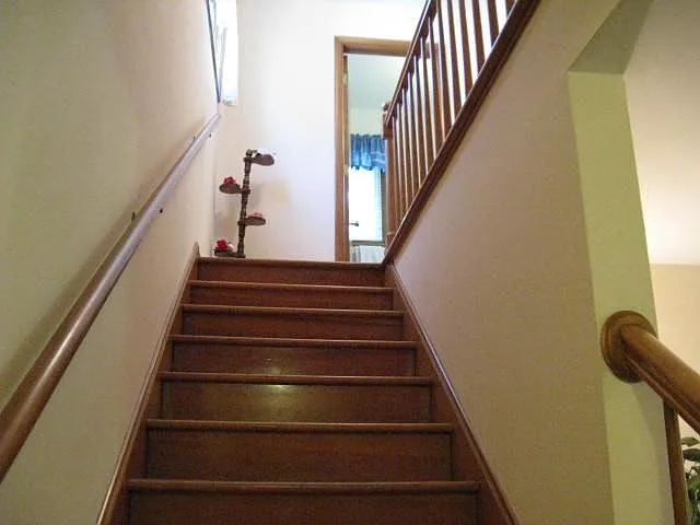 Wide stair treds