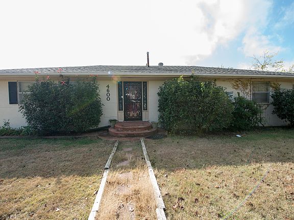 2nd image of 4600 SE 139th St