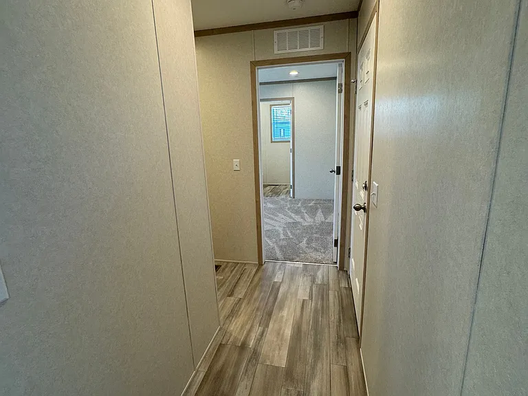 Oak Tree Village — Photo 41