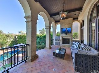 937 8th St, Manhattan Beach, CA 90266