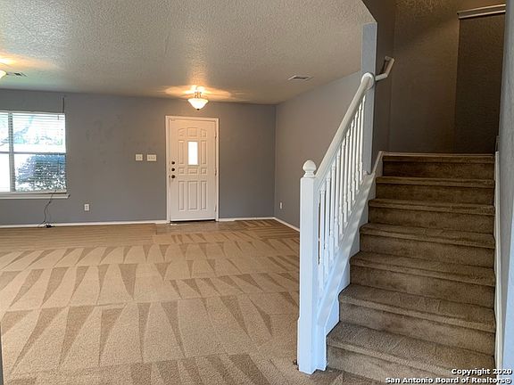 3rd image of 7218 Balcon Is