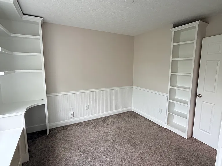 9327 Polaris Green Dr — Photo 32