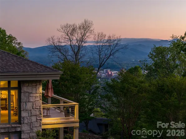 65 Crestwood Rd, Asheville, NC 28804