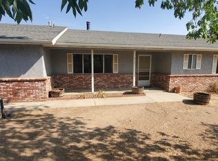 8843 Leona Ave, Leona Valley, CA 93551