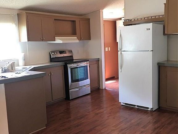 5th image of 3230 SW 189th Ave