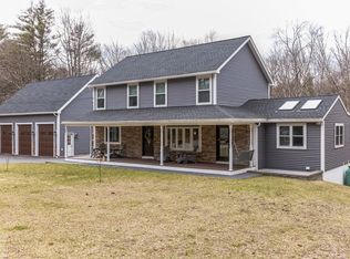 5 Surrey Ln, Pelham, NH 03076