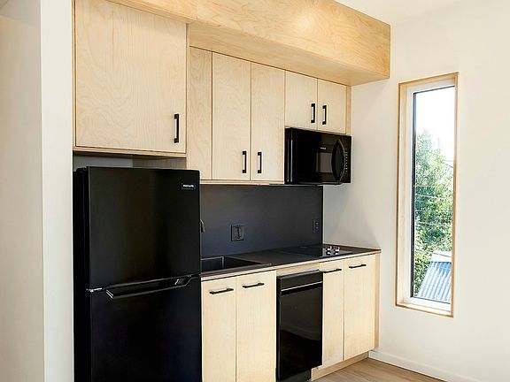 Richlite countertop and backsplash manufactured in Washington by a local Tacoma company