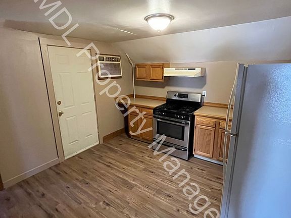 2nd image of 1301 Thurman St #2
