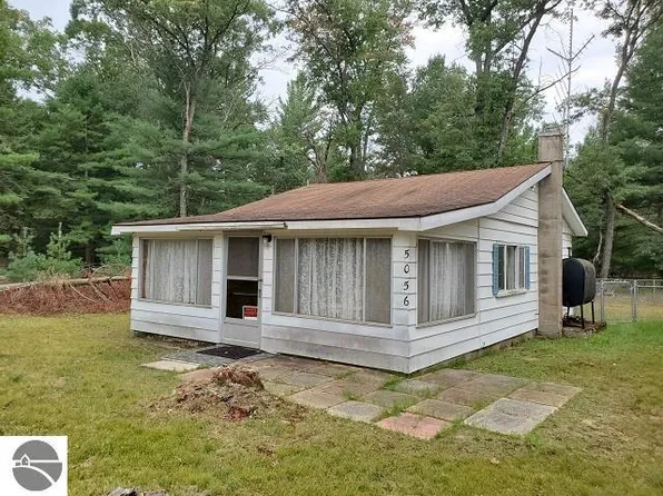 5056 Faler Dr, Prescott, MI 48756
