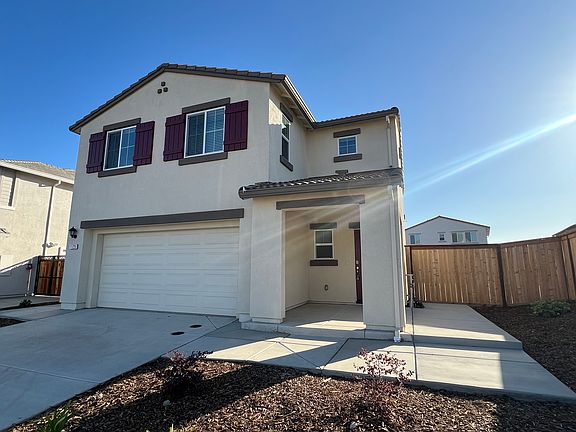 4th image of 1129 Silver Feather Way