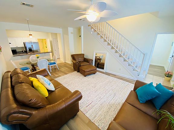 3rd image of 457 Ponderosa Pines Dr #5
