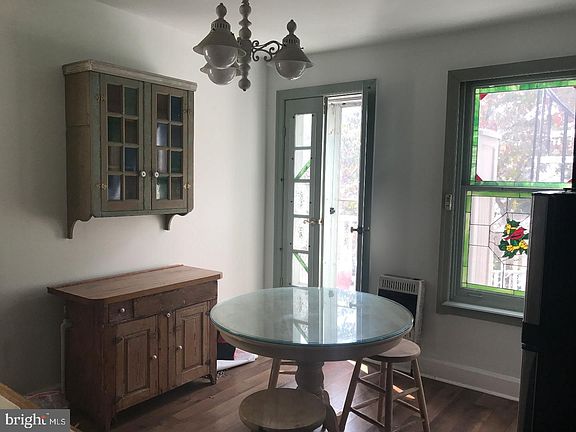 3rd image of 824 N 21st St #1A