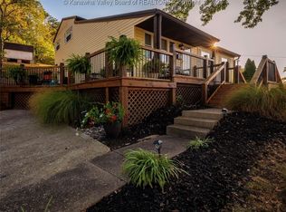 5308 Chestnut Ave, South Charleston, WV 25309