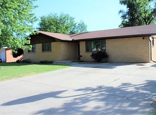 1210 N Calhoun Ave, Liberal, KS 67901
