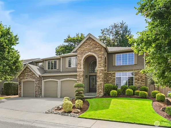 25901 NE 1st Place, Sammamish, WA 98074