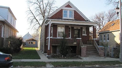 1st image of 1512 S Oak Park Ave