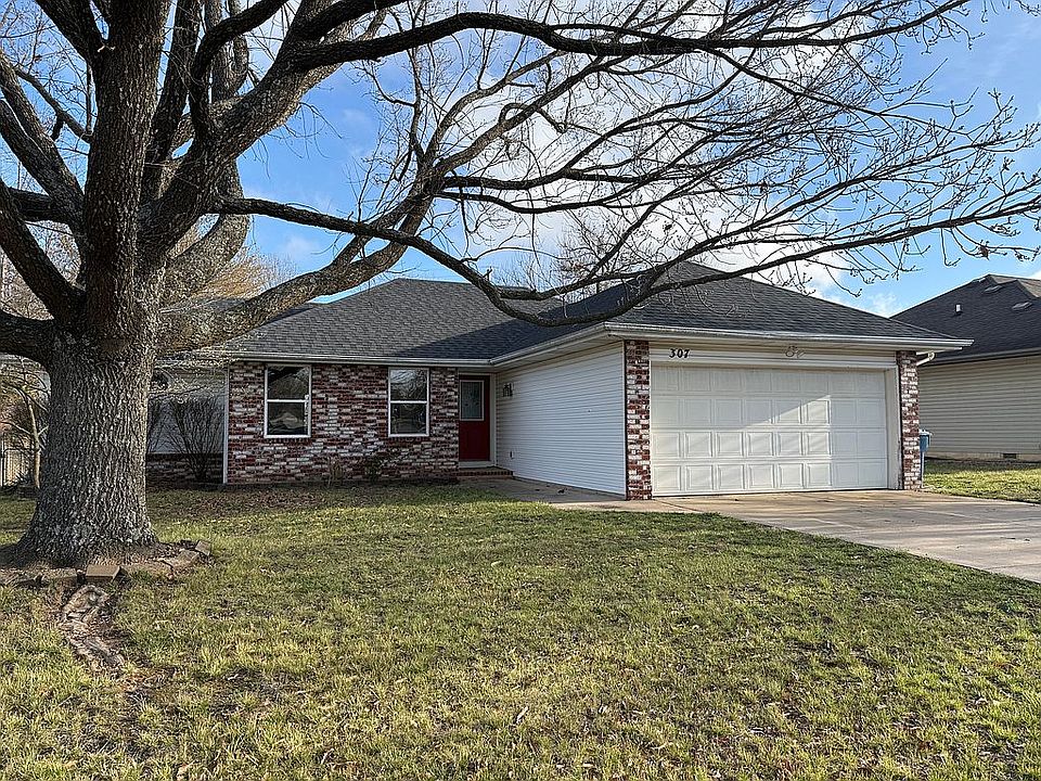 1st image of 307 E Slim Wilson Blvd