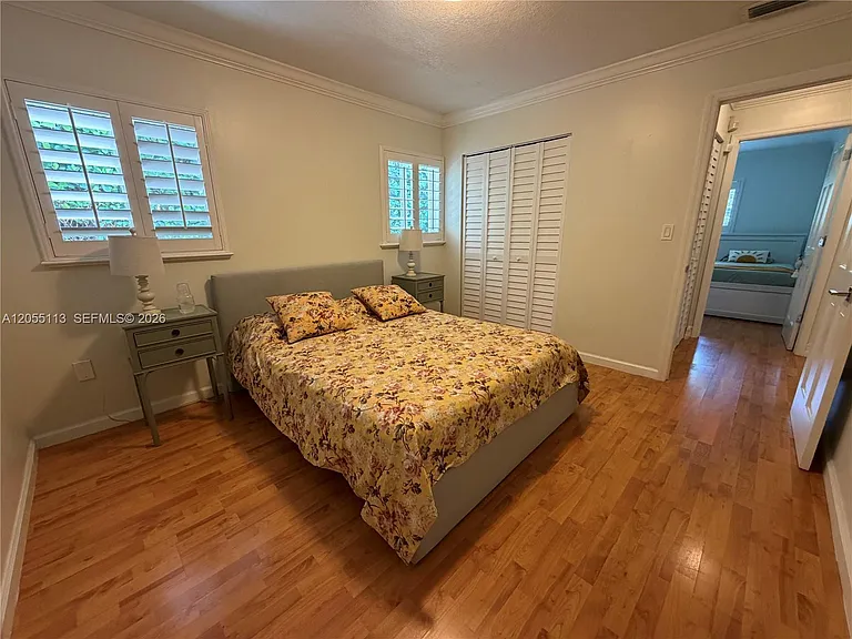 5721 SW 59th Pl — Photo 18