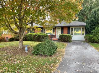 99 Pinners Cove Rd, Asheville, NC 28803