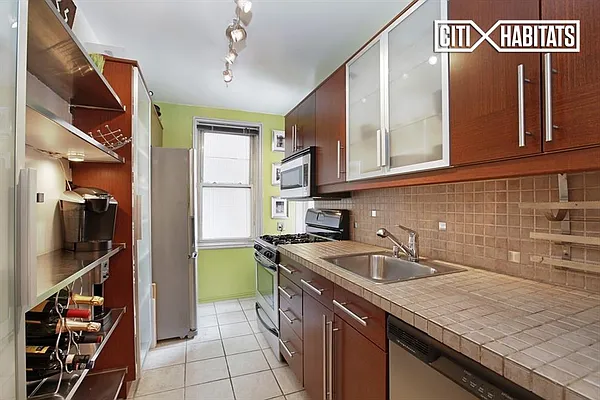 Sold by Citi Habitats | media 14