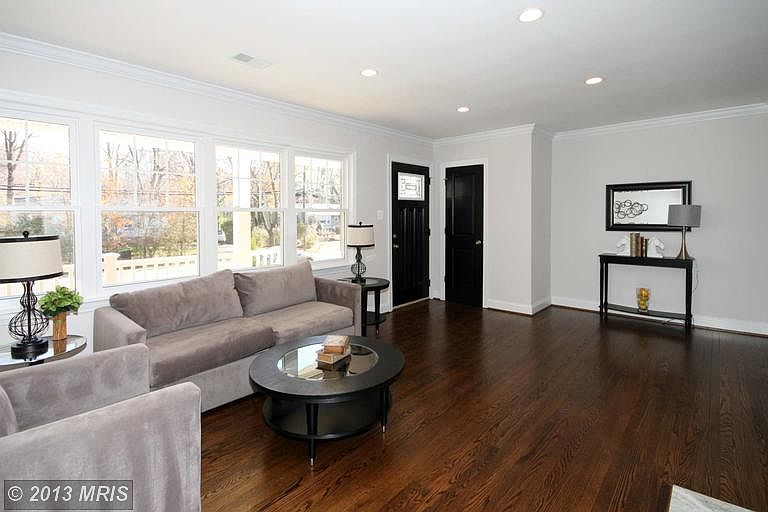 1st image of 3406 Radnor Pl