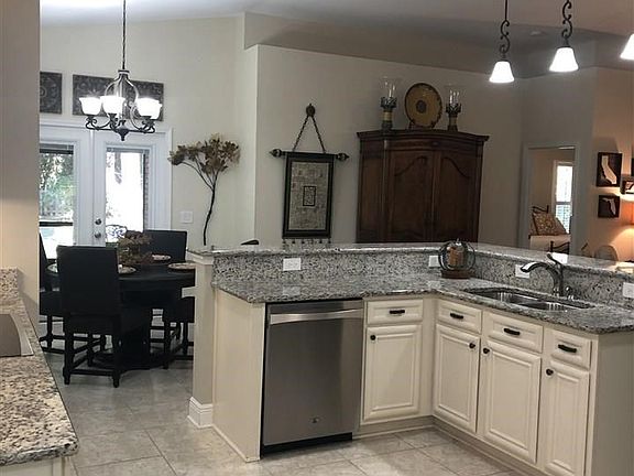4th image of 5808 Sword Fern Way