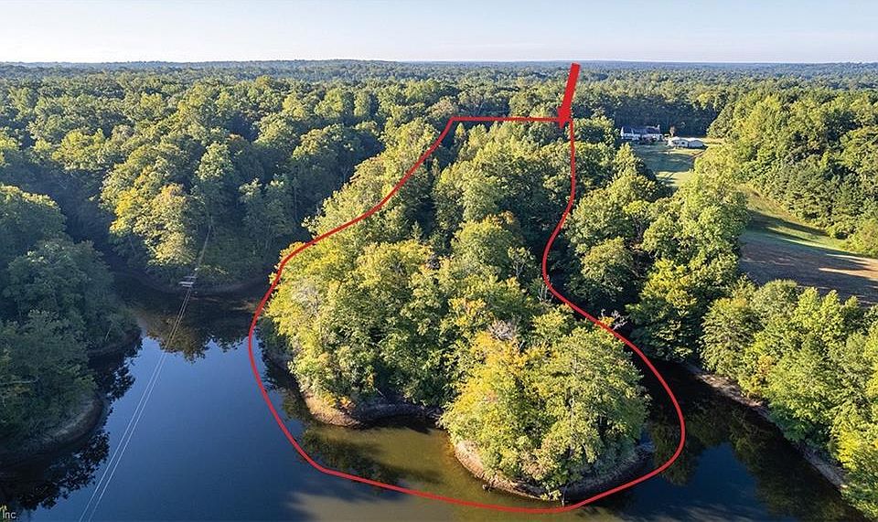 1st image of 900 Stewarts Rd