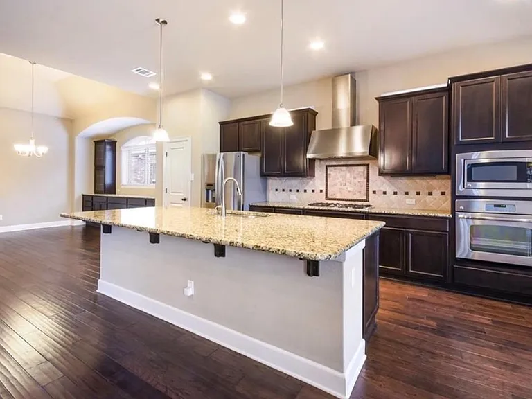 213 Simmons Dr — Photo 13