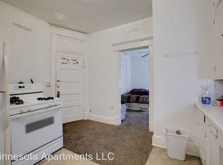 439 Wheeler St N APT 2, Saint Paul, MN 55104