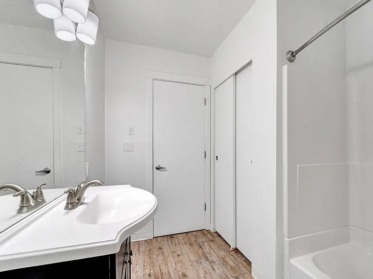 1820 NE 104th Ave #1 — Photo 22