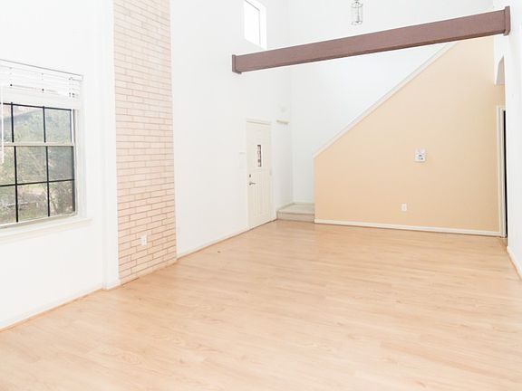 3rd image of 2445 Monarch Dr Unit 1503