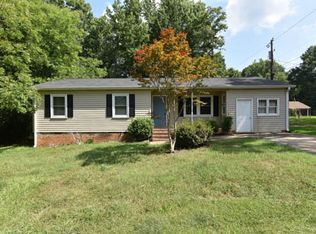 616 W North Main St, Waxhaw, NC 28173