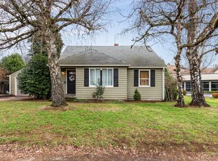958 N Juniper St, Canby, OR 97013