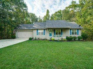 3043 Shawnee Rd, Crossville, TN 38572