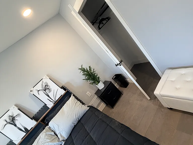 314 Pennell St #1 — Photo 4